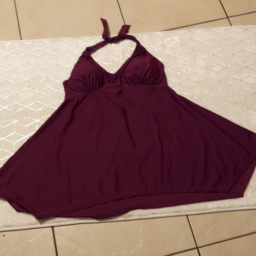 Love My Curves Swim Top‎